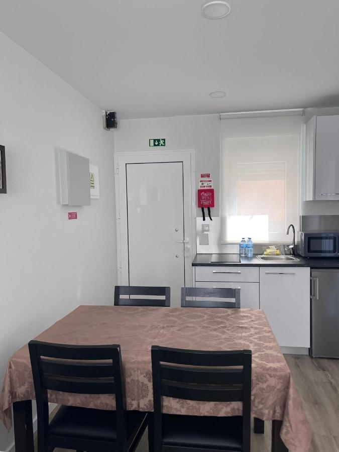 Apartament Casas Dona Emilia Vieira de Leiria Zewnętrze zdjęcie